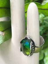 Green Reticulated & Organically Set Ring